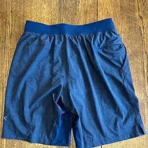 🍋Lululemon T H E 9” Shorts